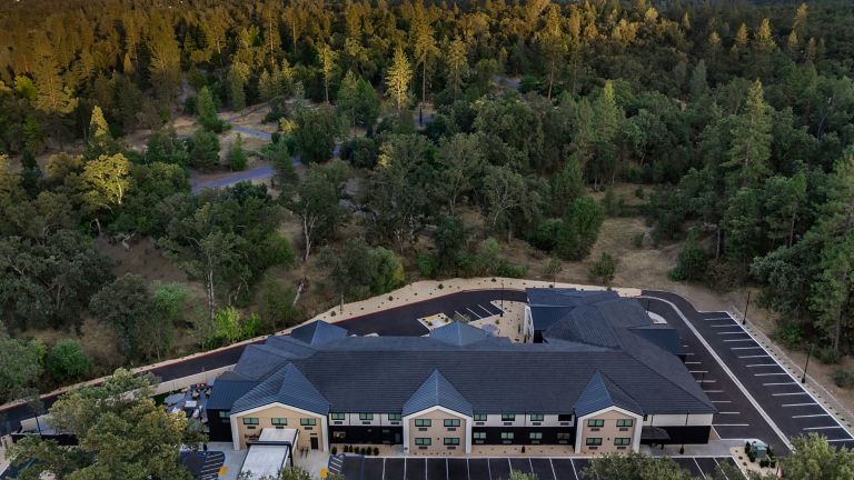 The Inelle Oakhurst Yosemite 官方酒店全景实拍